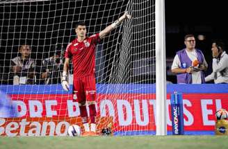 Santos não pretende liberar Brazão –