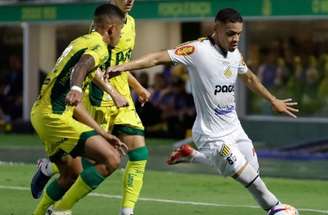 Enquanto a chuva deixou, o Novorizontino foi melhor do que os donos da casa.