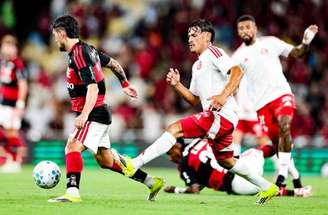 Flamengo, de de Arrascaeta, fica no empate com o Inter e ouve vaias da torcida –
