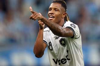 Danilo é o artilheiro do Botafogo na temporada –
