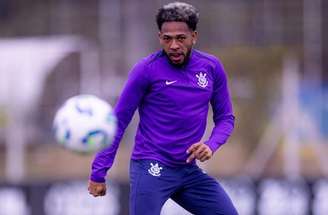 José Martínez registrou em suas redes sociais o retorno ao Brasil para se reapresentar ao Corinthians –