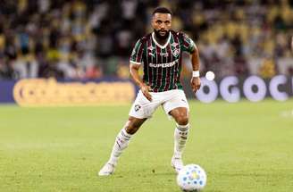 Samuel Xavier foi capitão do Fluminense diante do Bahia –