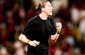 Filipe Luís fez testes durante a goleada sobre o Sampaio –