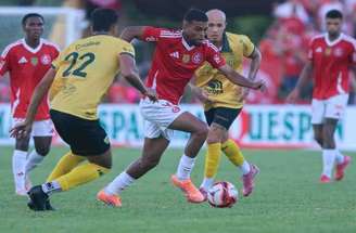 Inter e Ypiranga se enfrentando no Colosso da Lagoa –