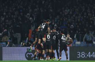 Napoli empata com o Como em casa, mas cai na Copa da Itália nos pênaltis –