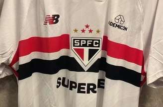 Nova camisa do São Paulo gera debate interno e confusão dentro do clube –