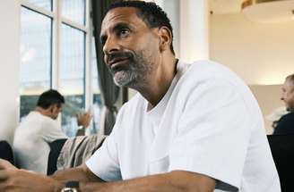 Reprodução / Instagram - Legenda: Ferdinand diz que os problemas na coluna se acumulam desde o período em que atuava como profissional