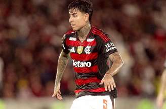 Pulgar foi um dos que se salvou em vitória do Flamengo com má atuação –