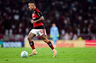 Everton Cebolinha teve papel decisivo na vitória do Flamengo –