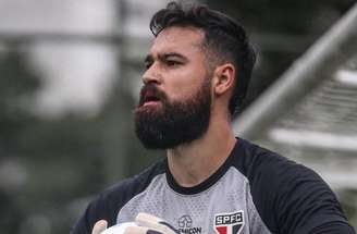 Carlos Coronel também não encara a Ponte Preta –