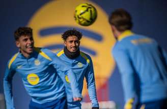 Barcelona tem um duelo catalão diante do Girona, nesta segunda-feira.