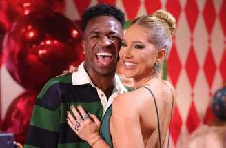 Após um primeiro desentendimento quando ainda viviam um romance,  Vini Jr e Virginia atualmente conservam namoro sólido –