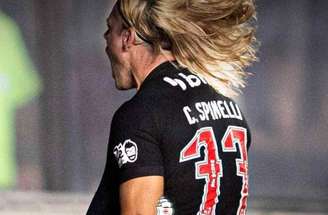 Spinelli teve papel decisivo na classificação do Vasco no Carioca –