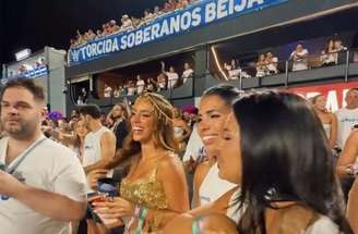 Bruna curtindo o Carnaval no Rio –