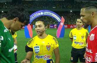 Jazmin Torres compartilha o recebimento da fritadeira em casa –