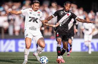 Neymar foi personagem discreto na goleada sofrida diante do Vasco em 2025 –