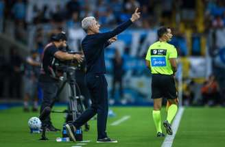 Gabriel Mec com a camisa do Grêmio – Divulgação/Gremio