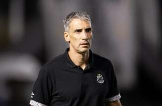 Atuação de Neymar diante do Vasco rendeu elogios do técnico Juan Pablo Vojvoda –