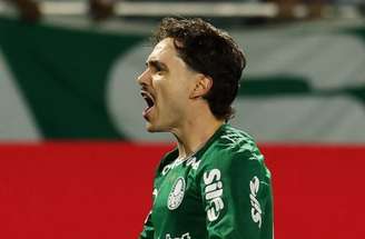 Maurício pode disputar a Copa do Mundo pelo Paraguai –