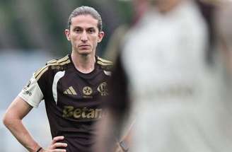 José Boto não chegou a um acordo com o técnico Filipe Luís por nomes para contratar para o ataque –