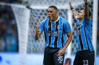 New Balance é a nova fornecedora de material esportivo do Grêmio –