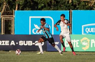 Goleiro Matheus ajudou na vitória alvinegra no Rio Grande do Sul –