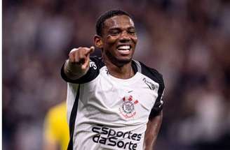 André em campo pelo Corinthians –