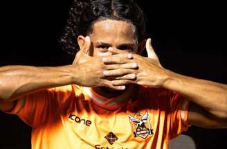 Jogadores do Nova Iguaçu comemoram classificação na Copa do Brasil –