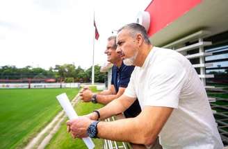 Filipe Luís já saiu do Flamengo; próximo pode ser diretor José Boto –