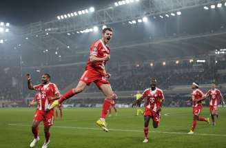 Olisé só faltou fazer chover em goleada do Bayern sobre a Atalanta –