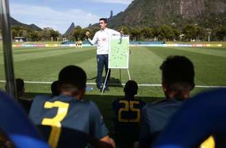 Paulo Victor no comando da Seleção sub-20 –