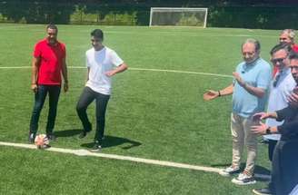 Atacante ficou três meses no hospital após acidente de carro –