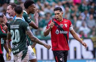 Goiás e Atlético-GO empatam em 0 a 0 e o resultado vale o titulo para o Goiás.