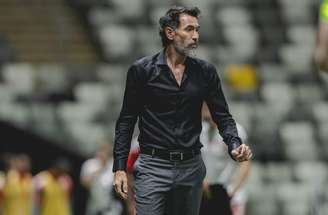 Atlético perde para o Vitória e fica perto do Z4 –