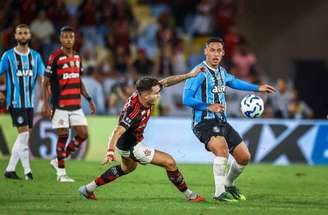 Antes de assumir o Peru, Mano Menezes treinava o Grêmio de abril a dezembro de 2025 –