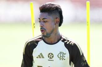 Bruno Henrique renovará com o Flamengo? Jogador desmente “fake news” –