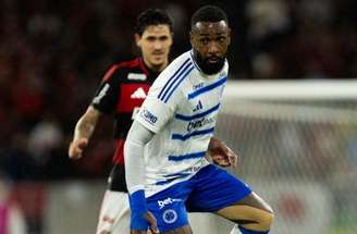 Cássio, goleiro titular, está fora da temporada em razão de uma cirurgia no joelho –