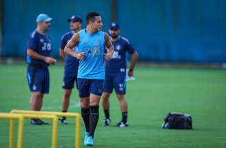 Braithwaite pode pintar na lista de relacionados do Grêmio – FOTO: LUCAS UEBEL/GREMIO FBPA