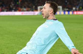 Bologna avança na Liga Europa –