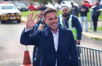 Arthur tem contrato somente até o meio do ano com o Grêmio –