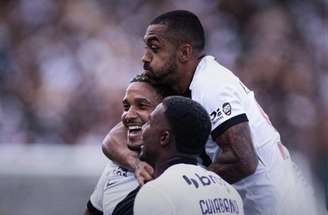 David marcou o segundo gol do Vasco em São Januário –