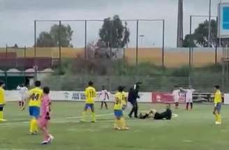 Assistente técnico agrediu árbitro com uma cabeçada em jogo das categorias de base em Portugal