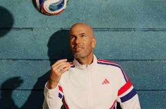 Jornais repercutem ida de Zidane pra França –