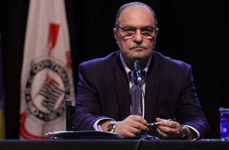 Stabile convocou reunião para votar afastamento de Romeu Tuma Júnior –