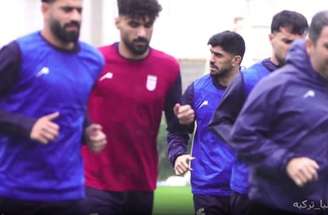 Jogadores do Irã em treino –