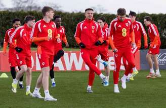 Bósnia fecha os preparativos para o jogo contra Gales
