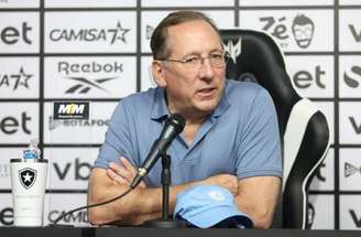 Textor não tem boa relação com o clube social do Botafogo –