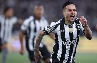Artur é um dos nomes experientes do Botafogo –