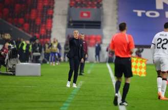 Sylvinho no comando técnico da seleção da Albânia –