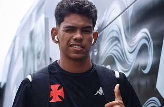 Lucas Eduardo é outro sem espaço no Vasco –